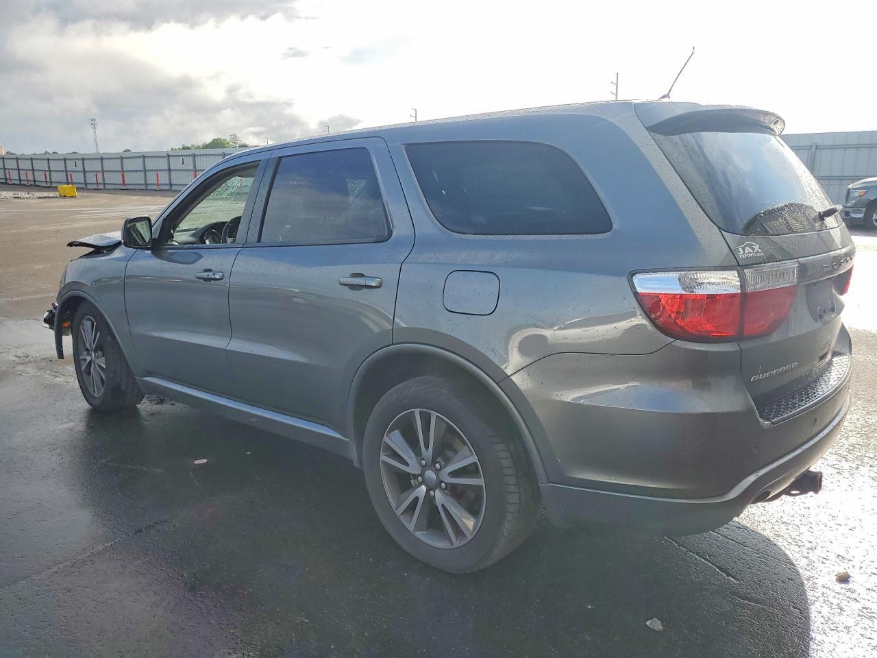2013 Dodge Durango R - Image 2