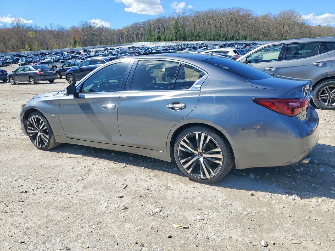 2018 Infiniti Q50 3.0T Luxe - Image 2