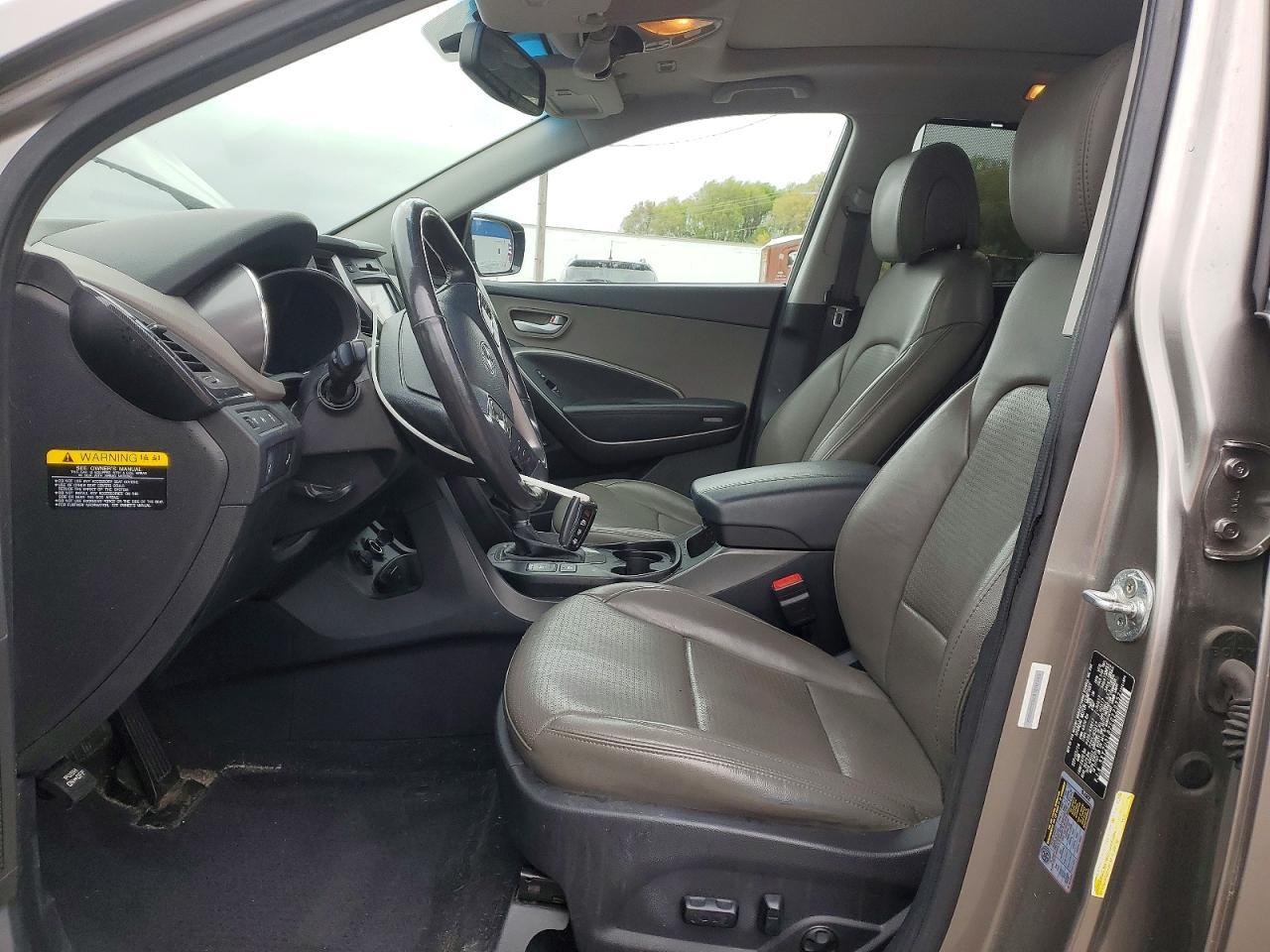 2014 Hyundai Santa Fe Sport 2.4L - Image 7