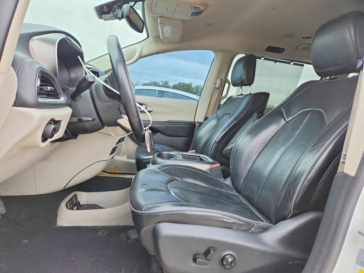 2017 Chrysler Pacifica Limited - Фото 7