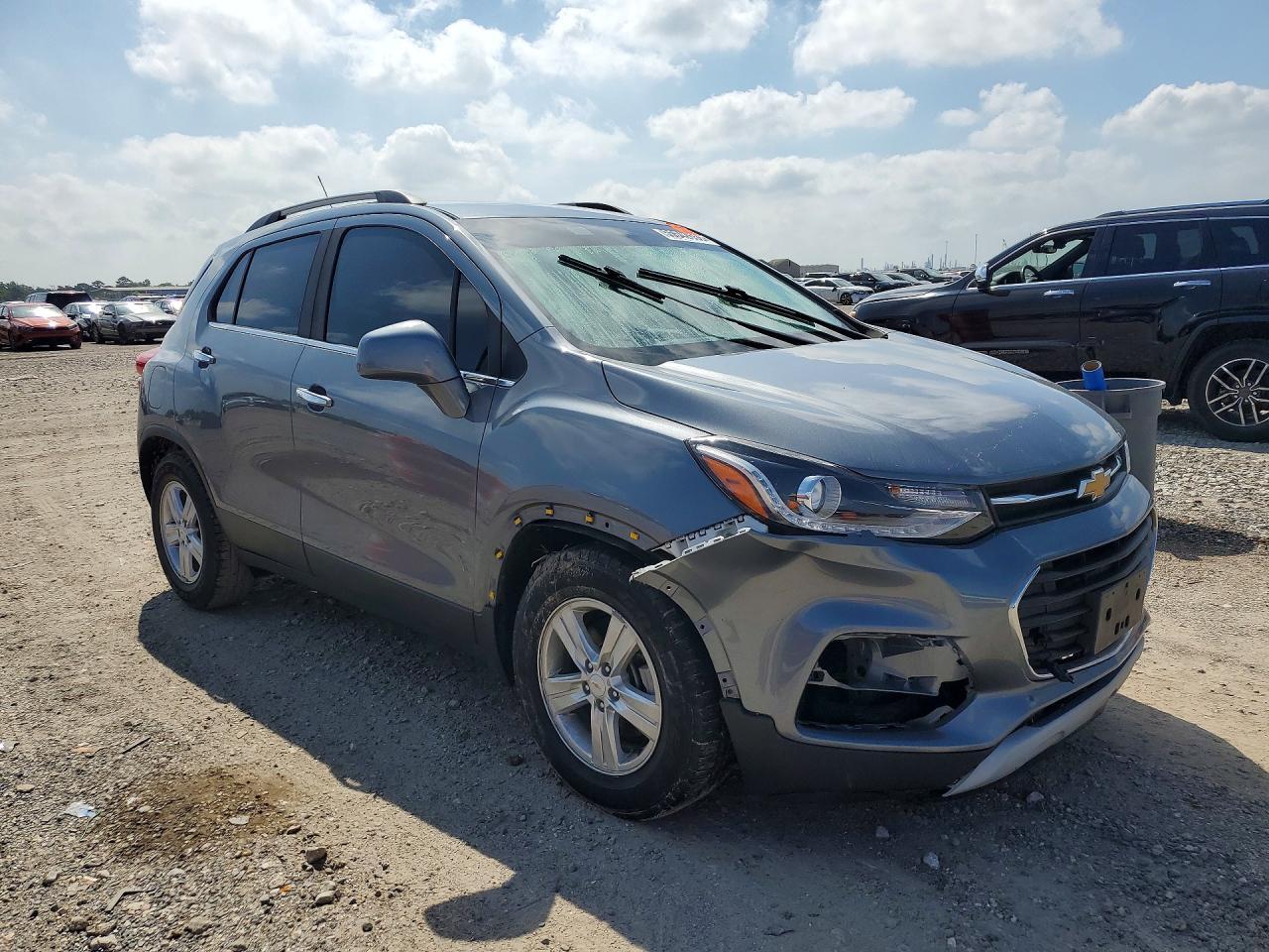2019 Chevrolet Trax 1Lt - Image 4