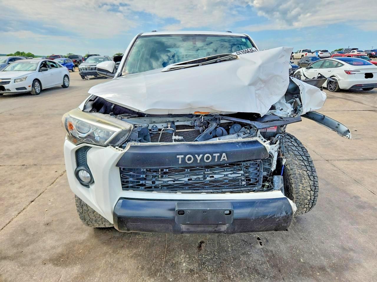 2015 Toyota 4Runner - Image 5