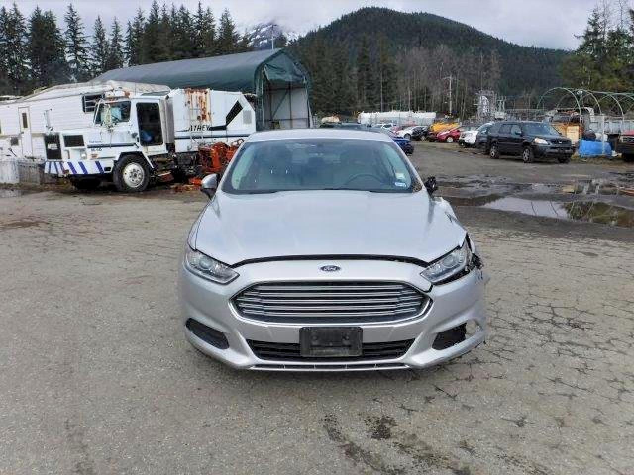 2014 Ford Fusion S - Фото 5