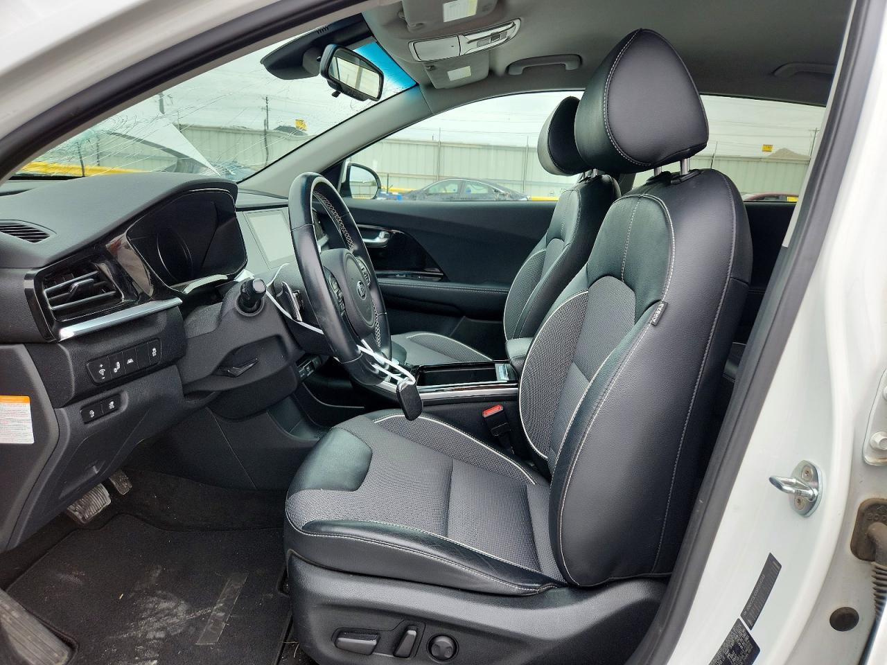2021 Kia Niro - Image 7