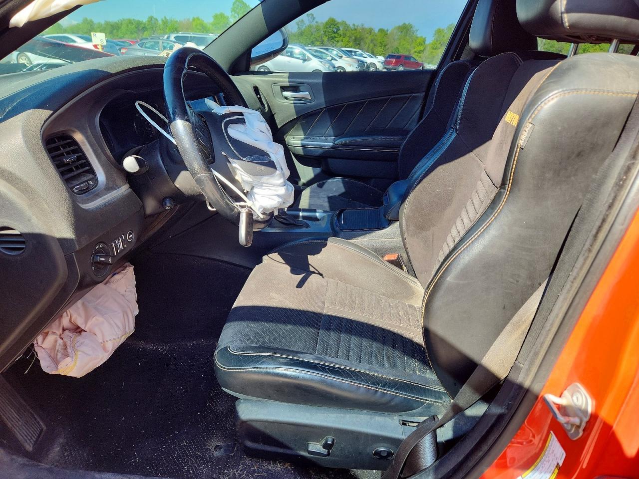 2017 Dodge Charger R - Image 7