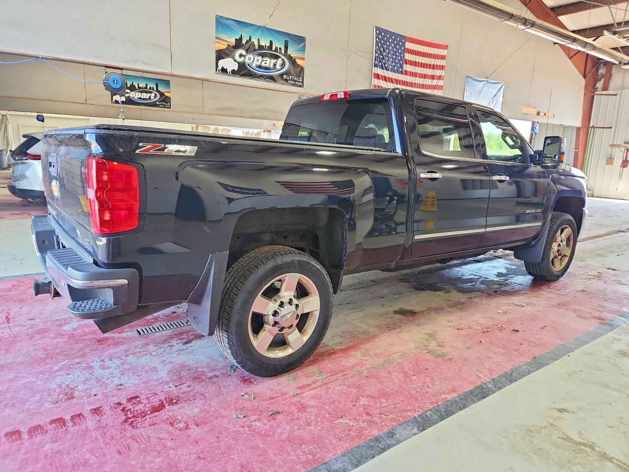 2016 Chevrolet Silverado K2500 Heavy Duty Ltz - Фото 3