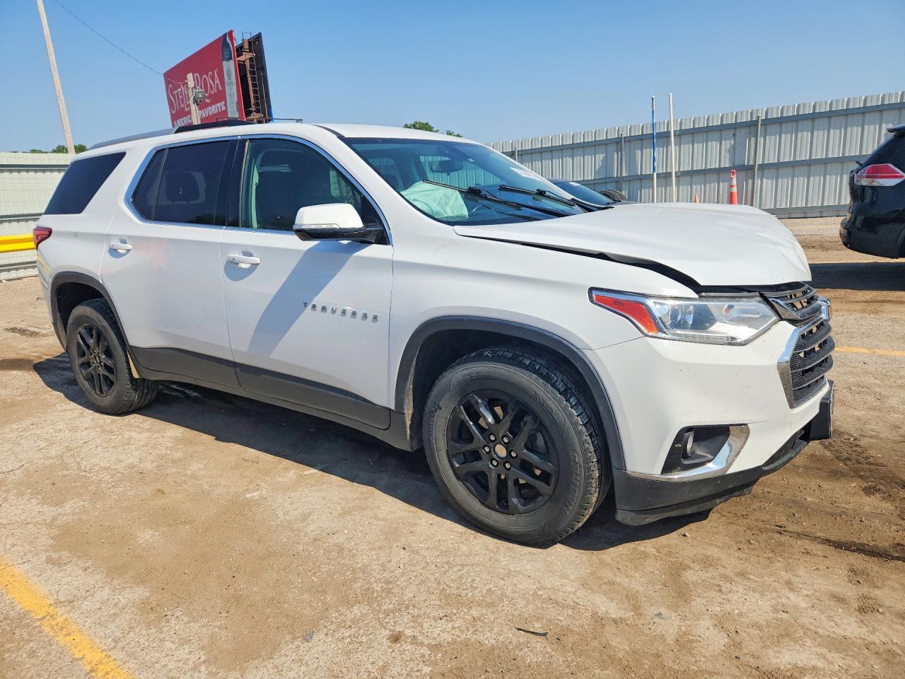 2018 Chevrolet Traverse Lt - Image 4