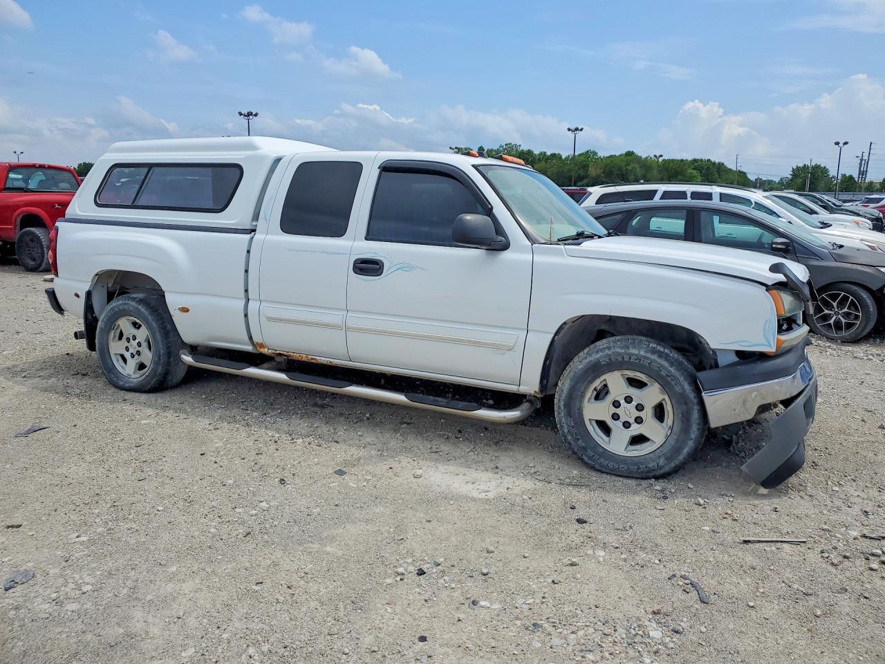 2005 Chevrolet Silverado K1500 - Image 4