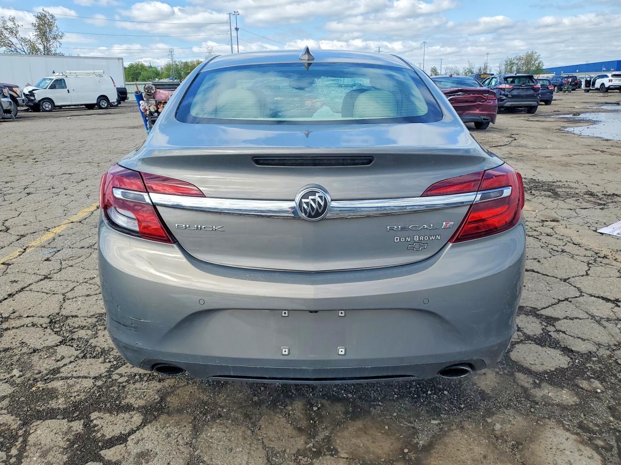 2017 Buick Regal Premium - Image 6