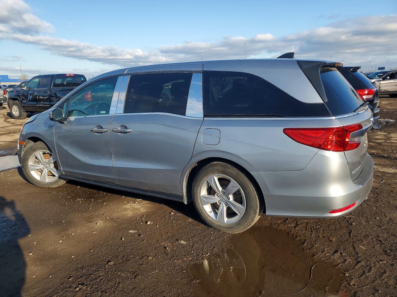 2019 Honda Odyssey Exl - Фото 2