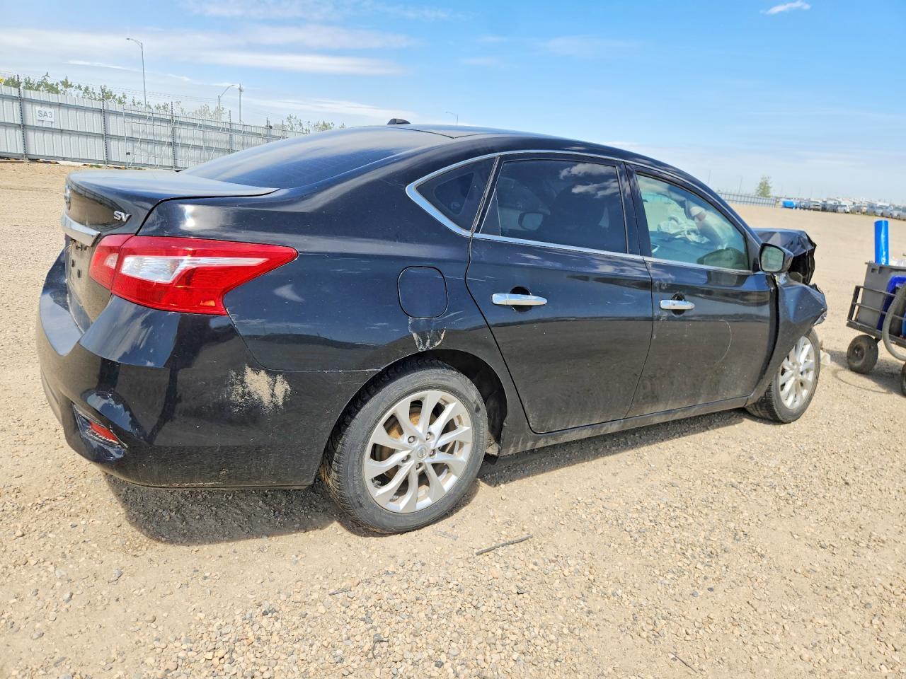 2019 Nissan Sentra S - Фото 3