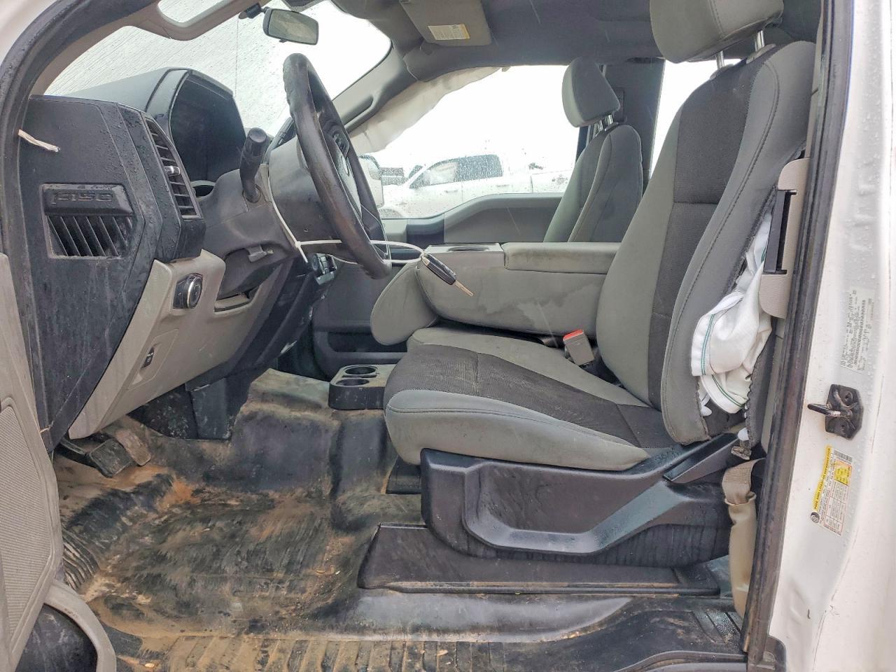 2020 Ford F150 Super Cab - Фото 7
