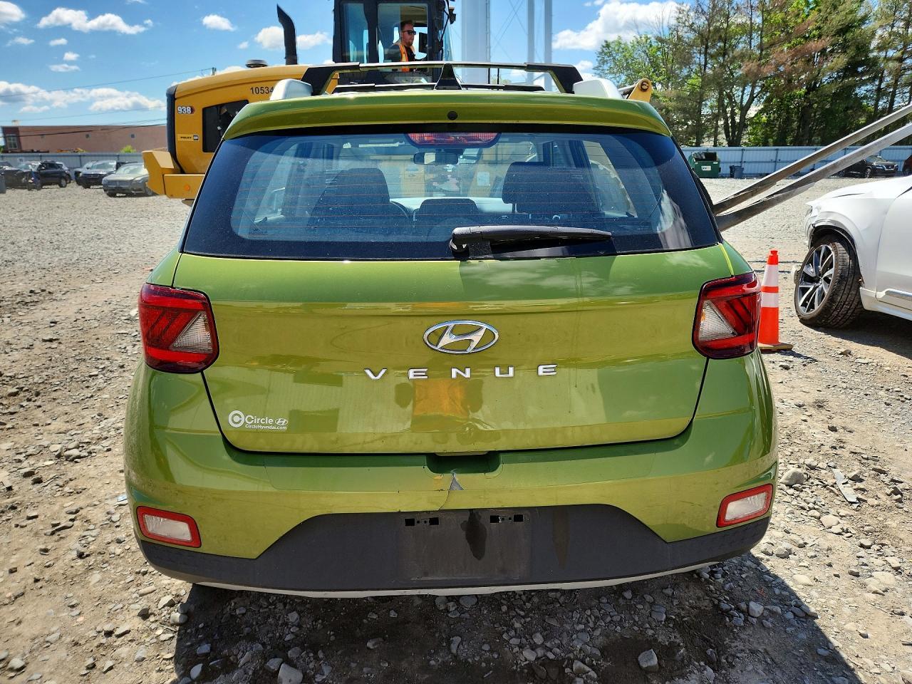 2022 Hyundai Venue Sel - Image 6