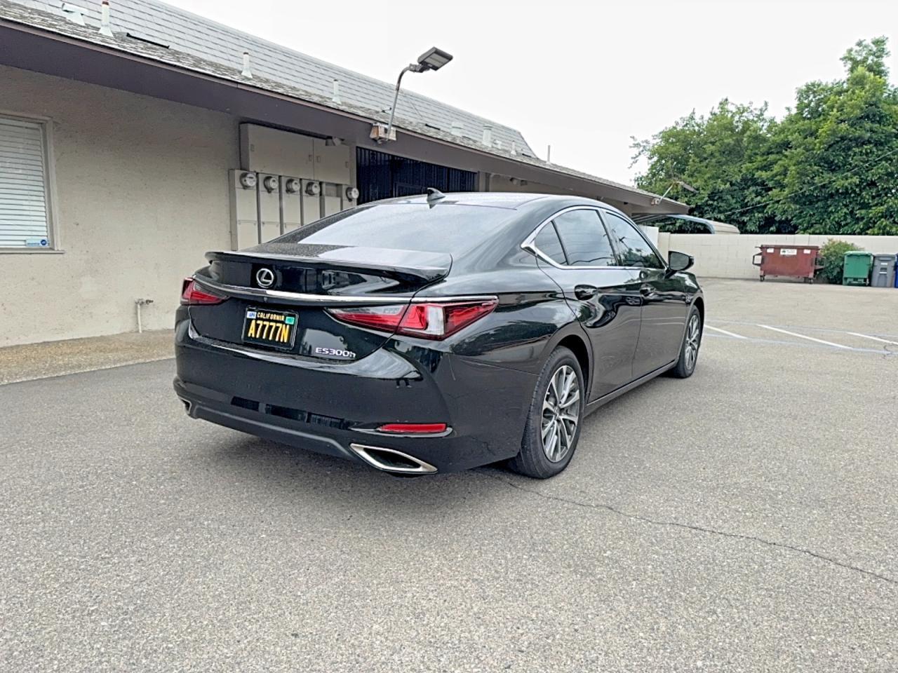 2023 Lexus Es 300H Base - Фото 4