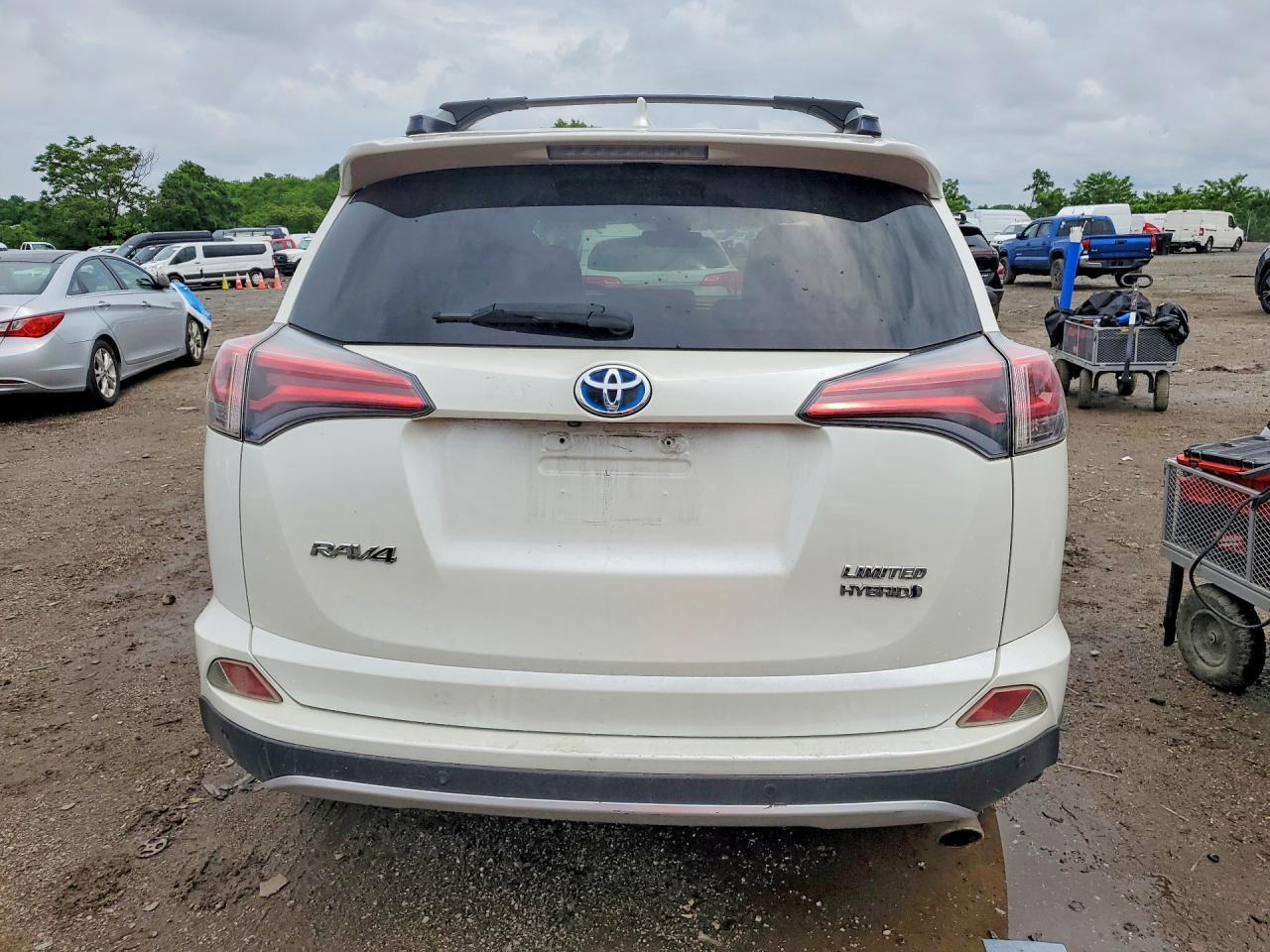 2016 Toyota Rav4 Hybrid Limited - Фото 6