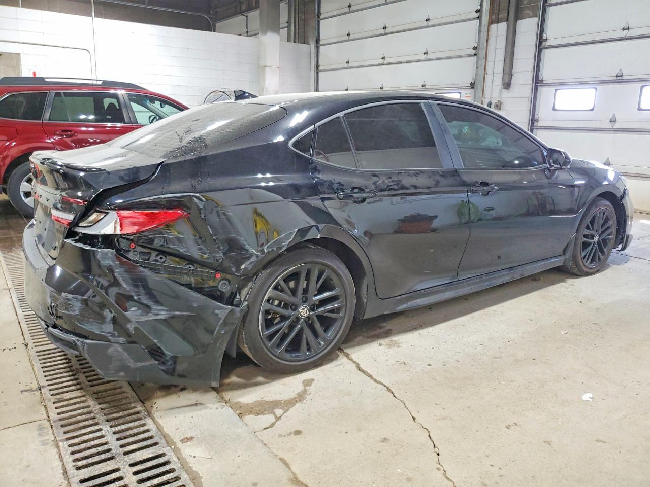 2026 Toyota Camry Se - Image 3