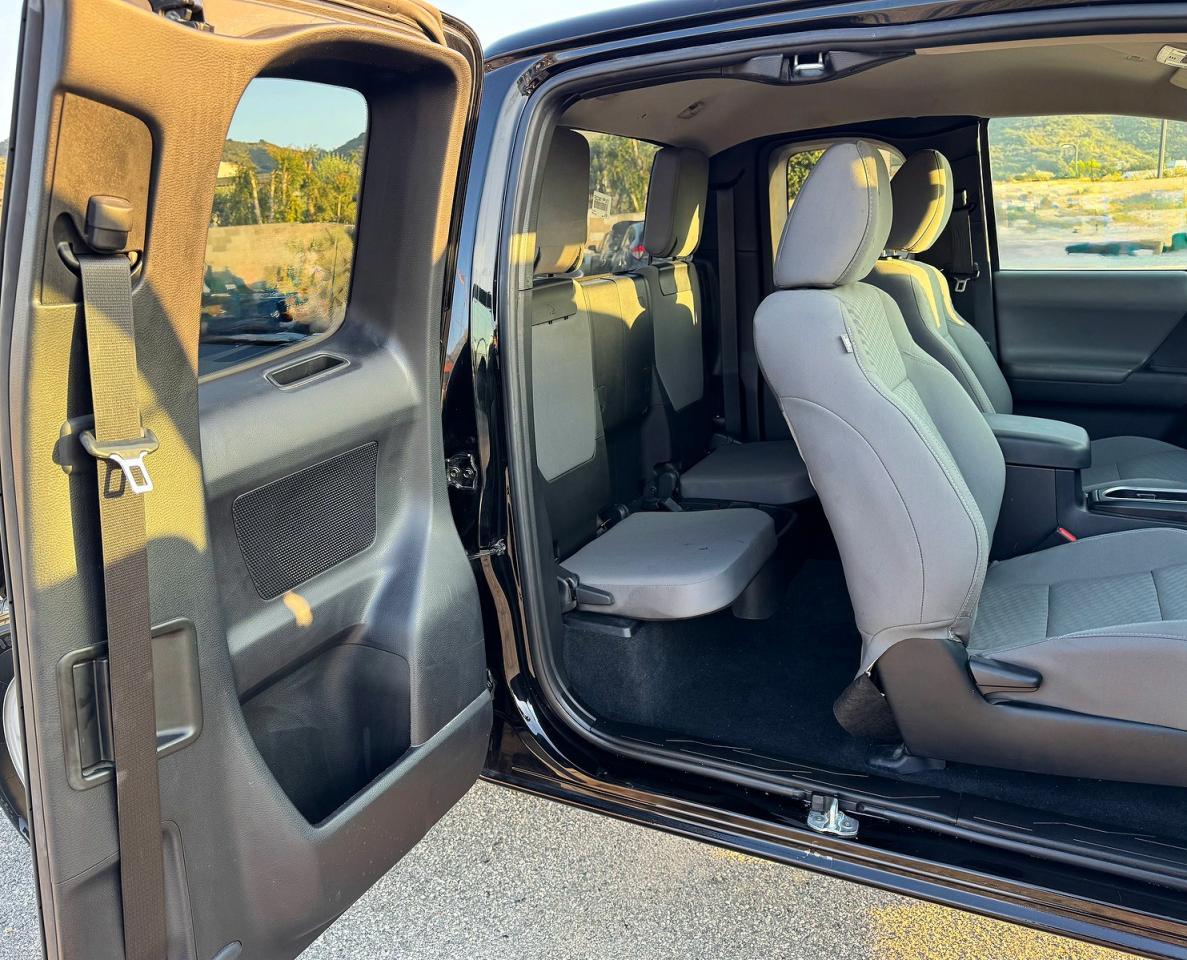 2023 Toyota Tacoma Sr V6 - Фото 6