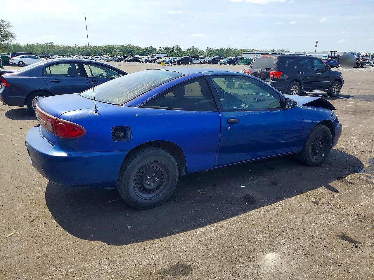 2003 Chevrolet Cavalier - Фото 3