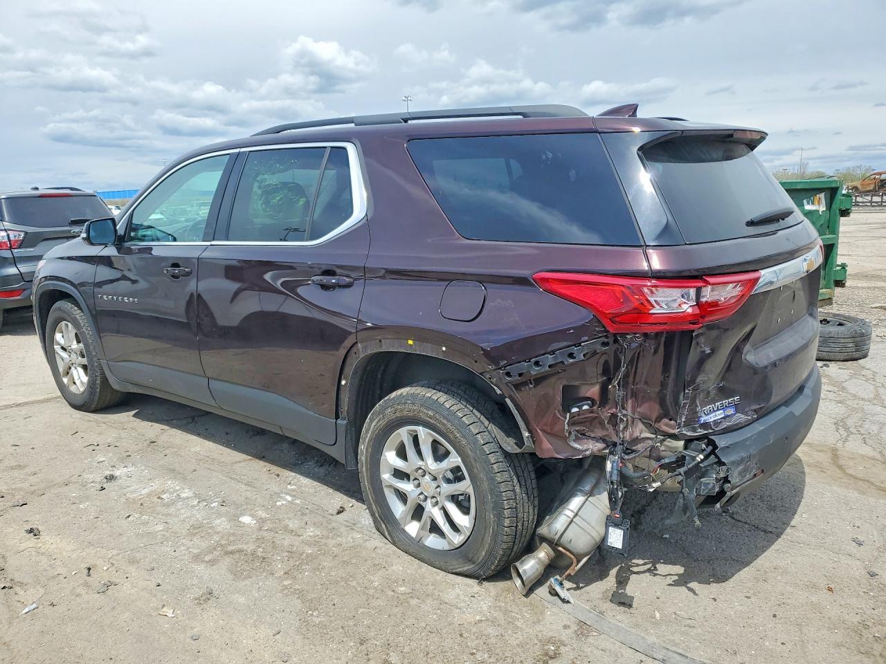 2020 Chevrolet Traverse Lt - Image 2