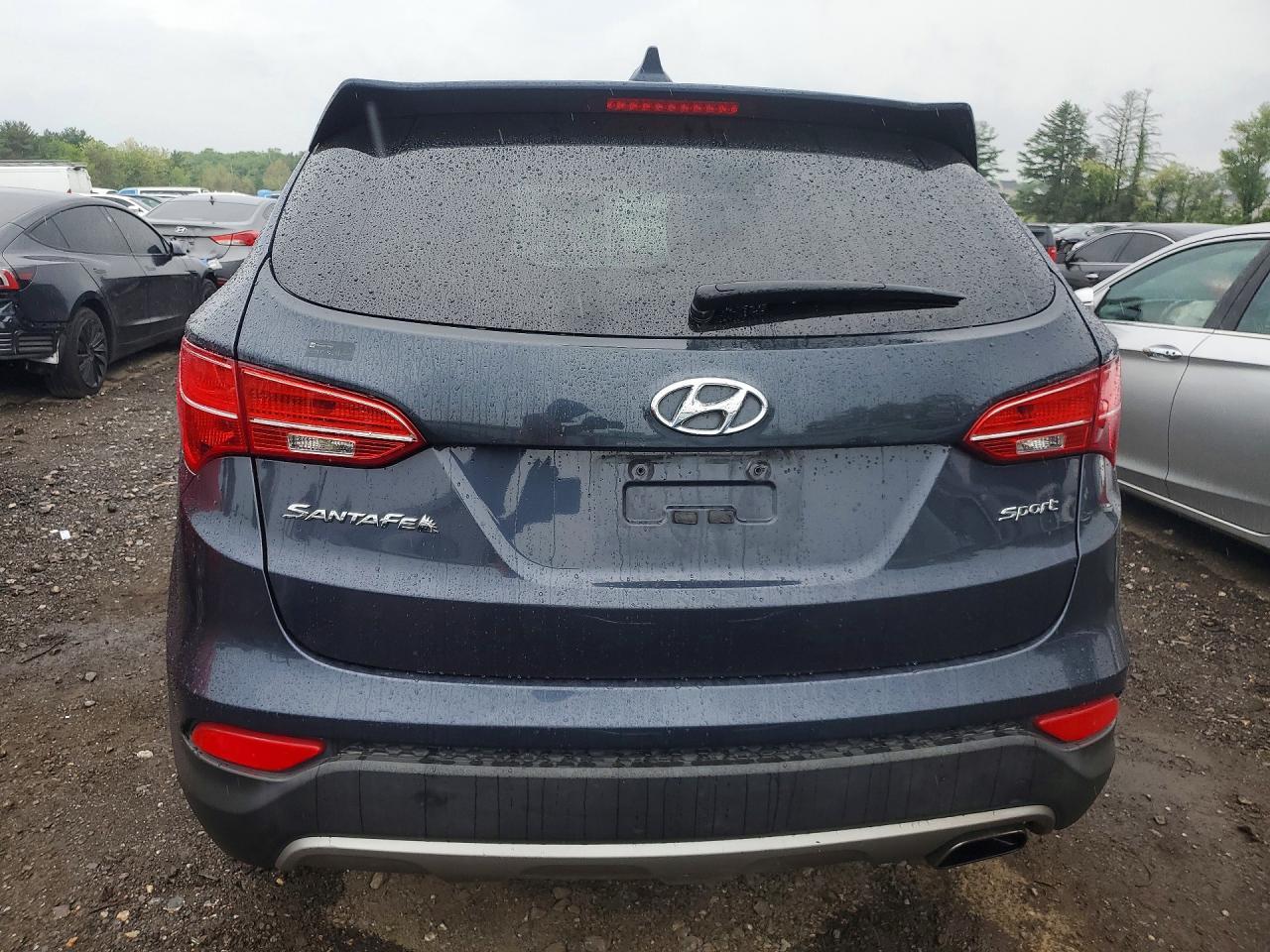 2014 Hyundai Santa Fe Sport 2.4L - Image 6