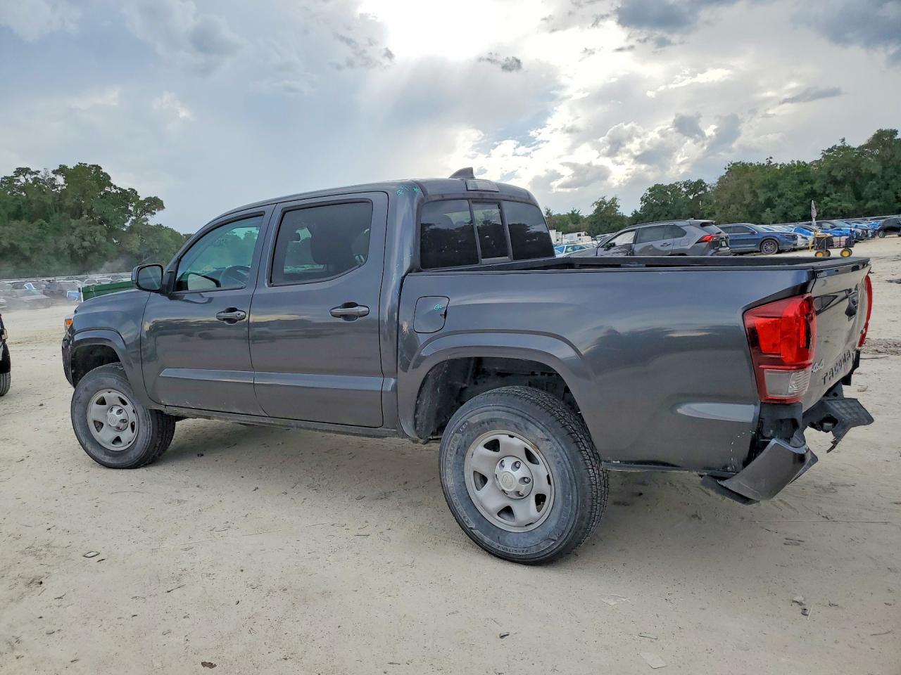 2022 Toyota Tacoma Sr V6 - Фото 2