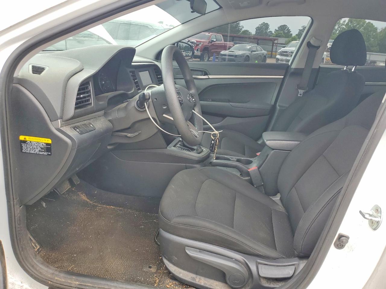2019 Hyundai Elantra Se - Фото 7