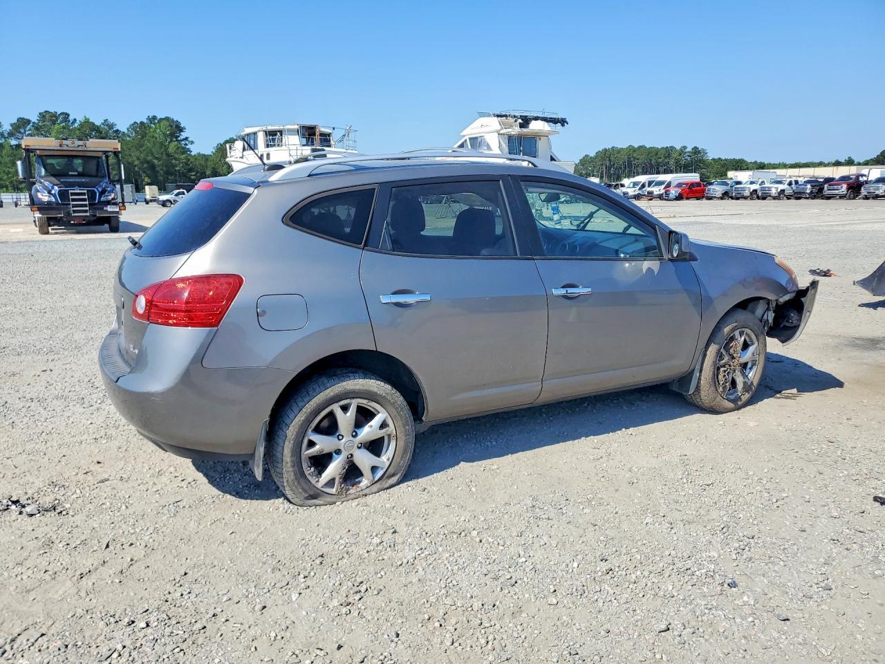 2010 Nissan Rogue S - Фото 3