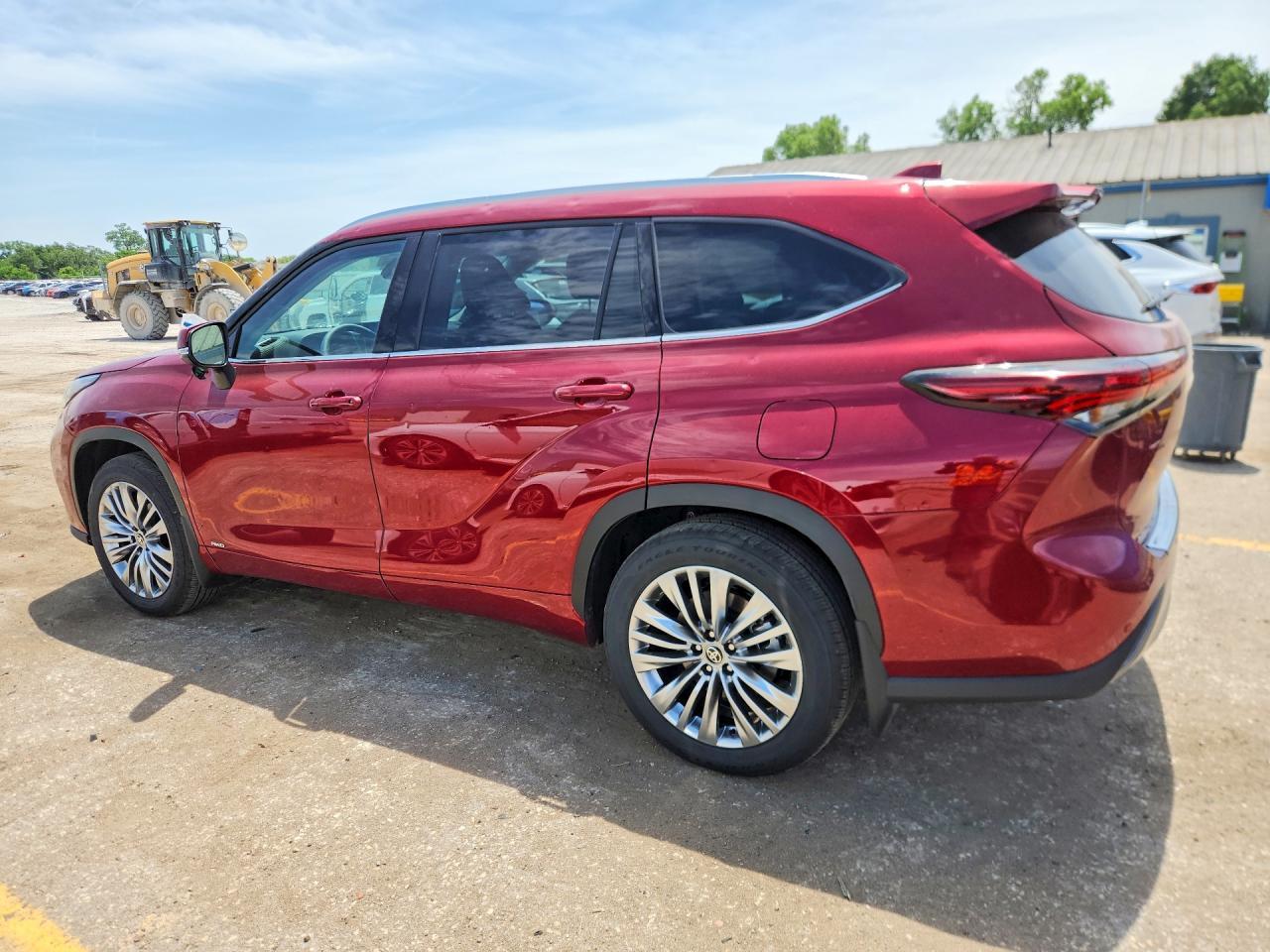 2026 Toyota Highlander Hybrid Platinum - Фото 2