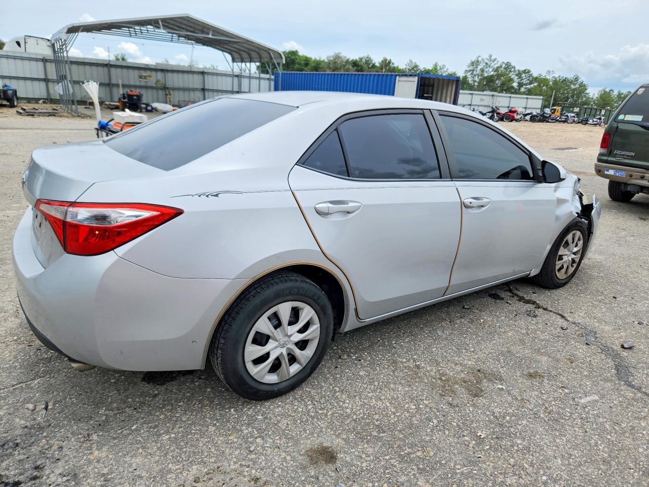 2015 Toyota Corolla L - Фото 3