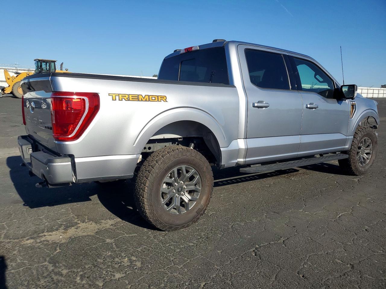 2022 Ford F150 Supercrew - Фото 3
