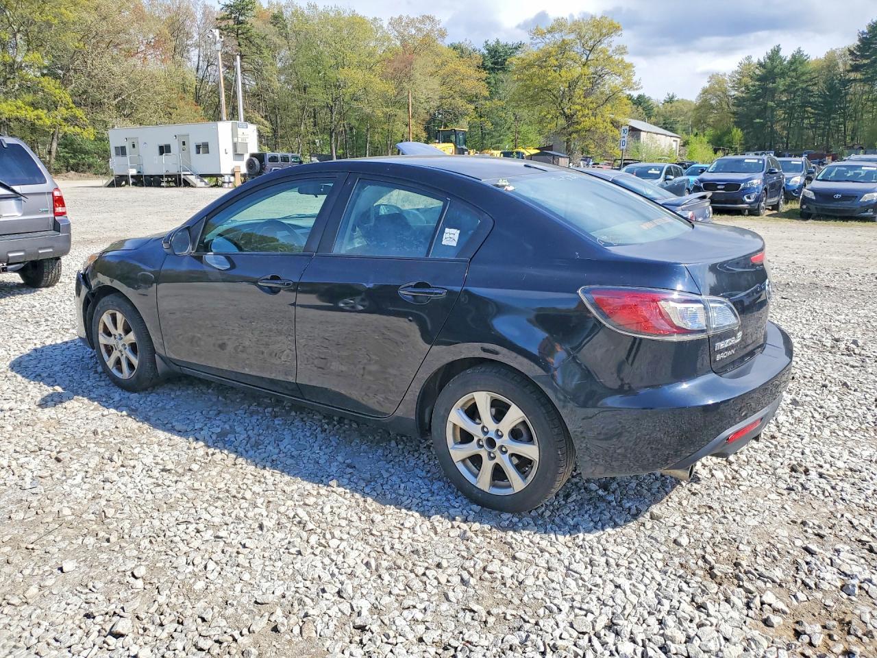 2010 Mazda 3 I - Фото 2