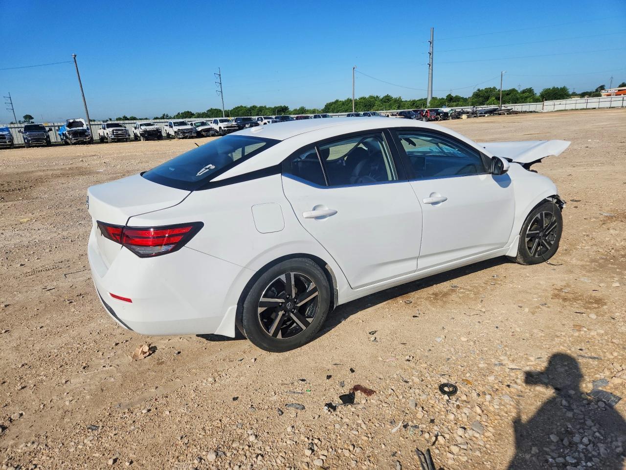 2025 Nissan Sentra Sv - Фото 3
