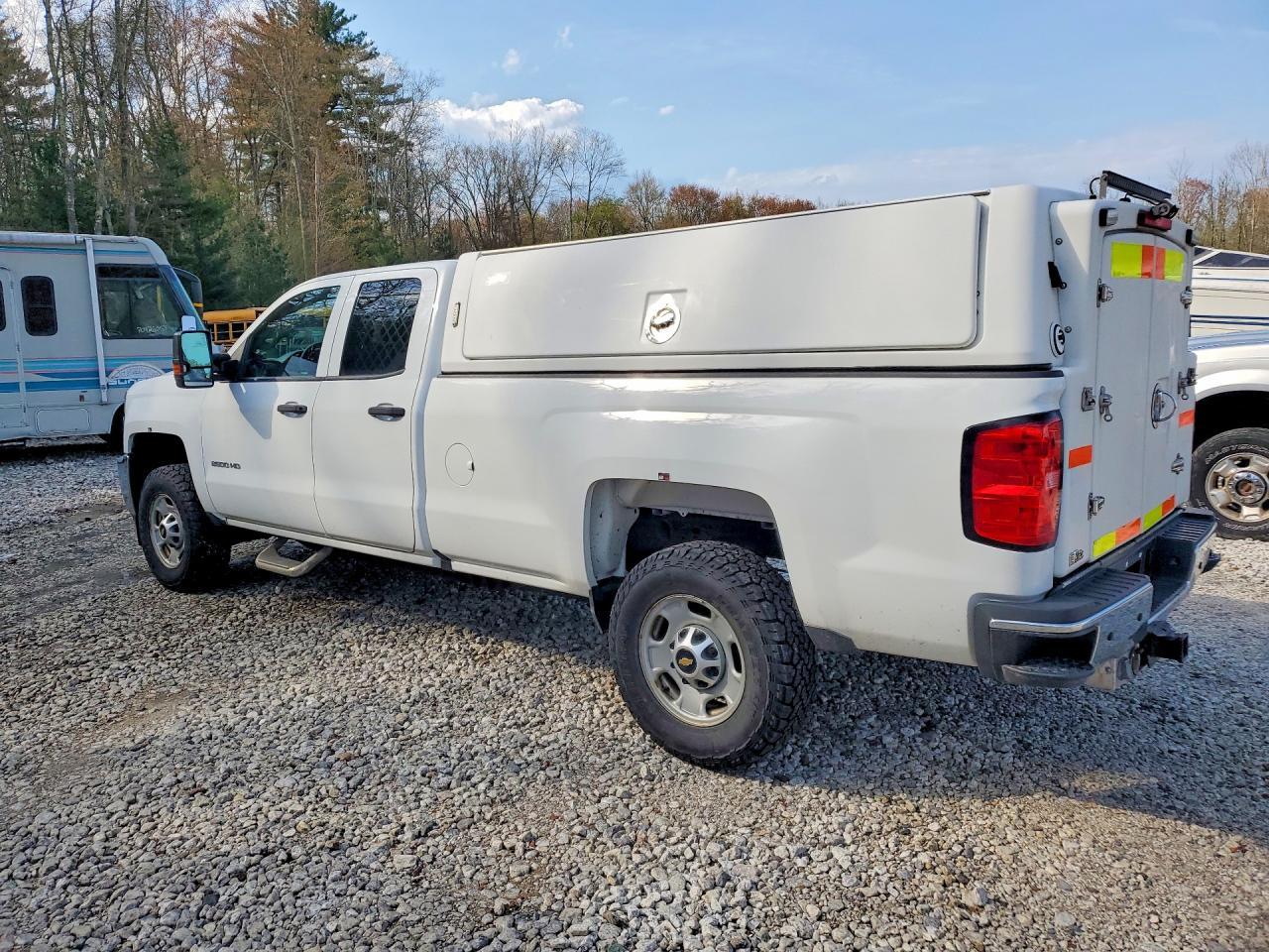 2019 Chevy Silverado K2500- R&D- Cln Title- Fleet - Фото 2