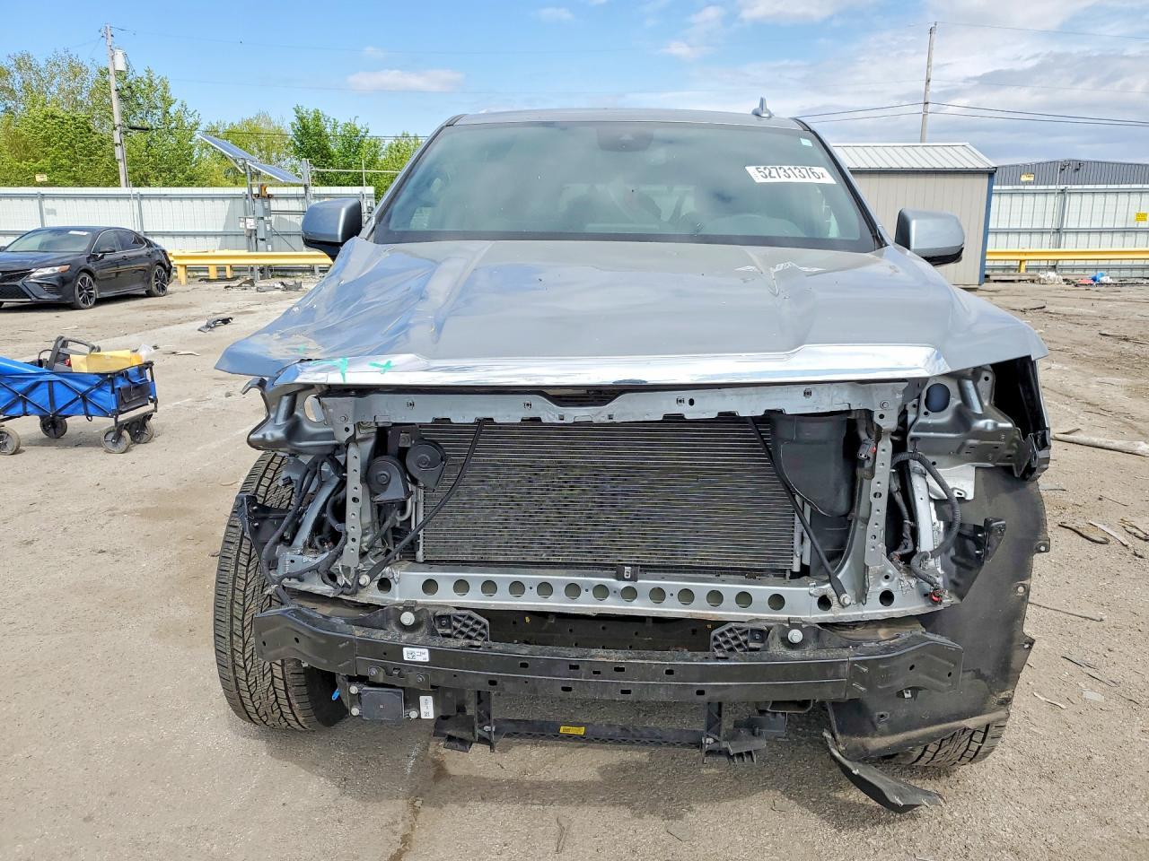 2024 GMC Yukon Slt - Фото 5