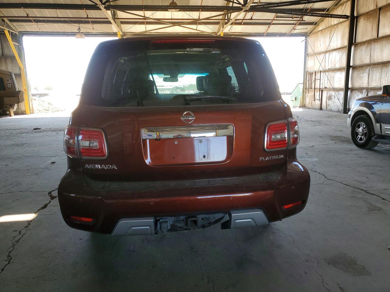 2017 Nissan Armada Platinum - Фото 6