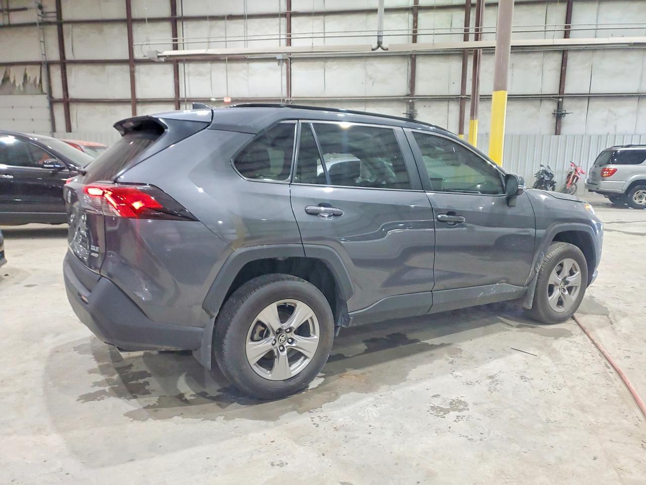 2025 Toyota Rav4 Xle - Image 3
