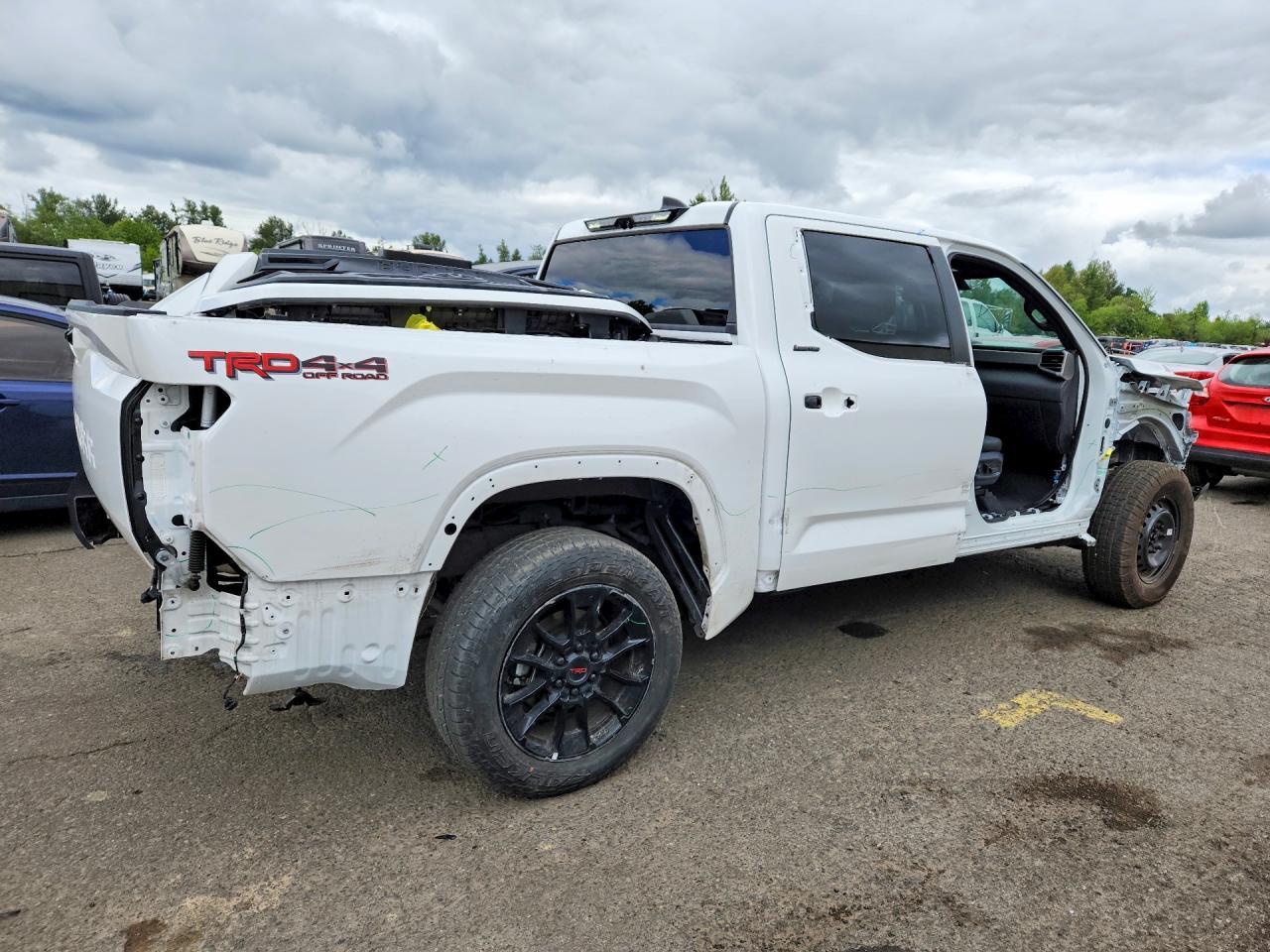 2025 Toyota Tundra Limited - Фото 3