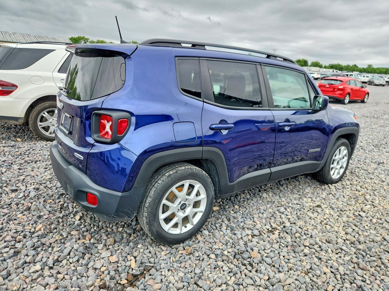 2021 Jeep Renegade Latitude - Фото 3