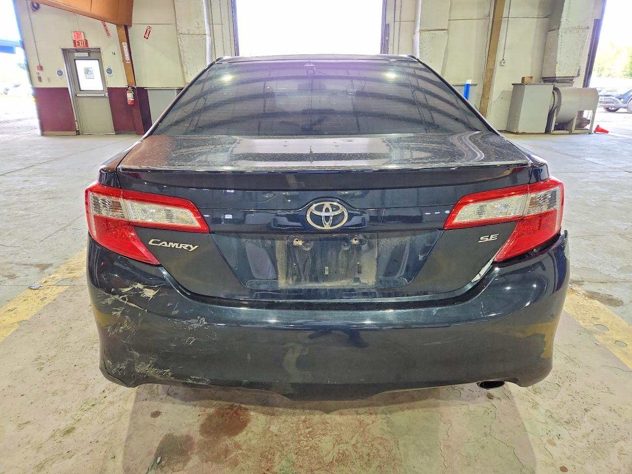 2012 Toyota Camry Se - Image 6