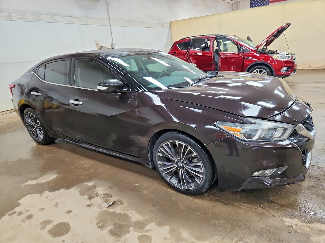 2016 Nissan Maxima Platinum - Image 4