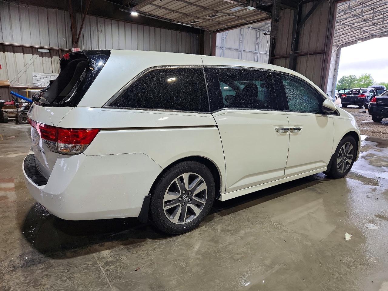 2014 Honda Odyssey - Фото 3