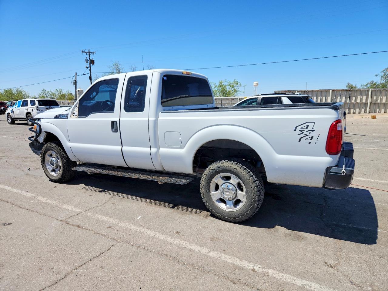 2015 Ford F250 Super Duty - Image 2