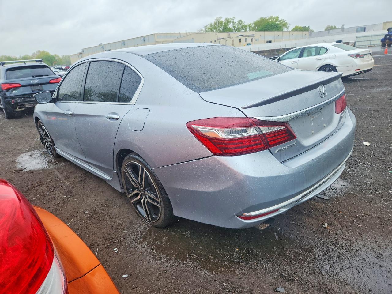 2016 Honda Accord Sport - Фото 2