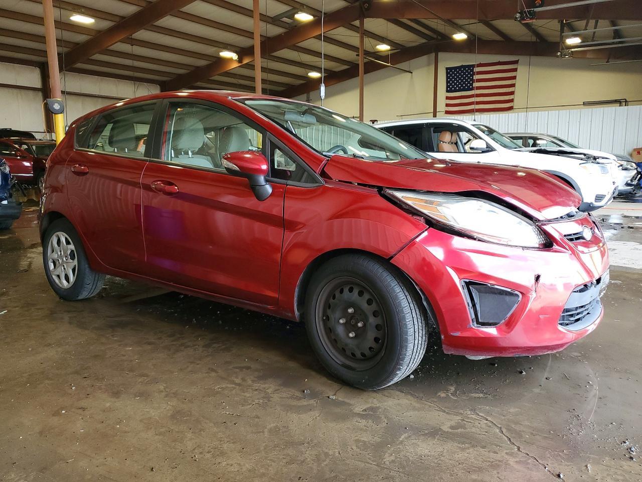 2013 Ford Fiesta Se - Image 4