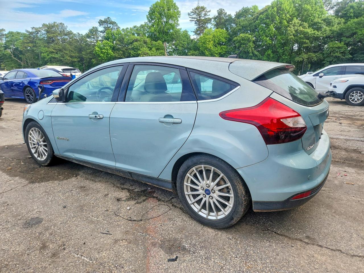 2014 Ford Focus Bev - Фото 2