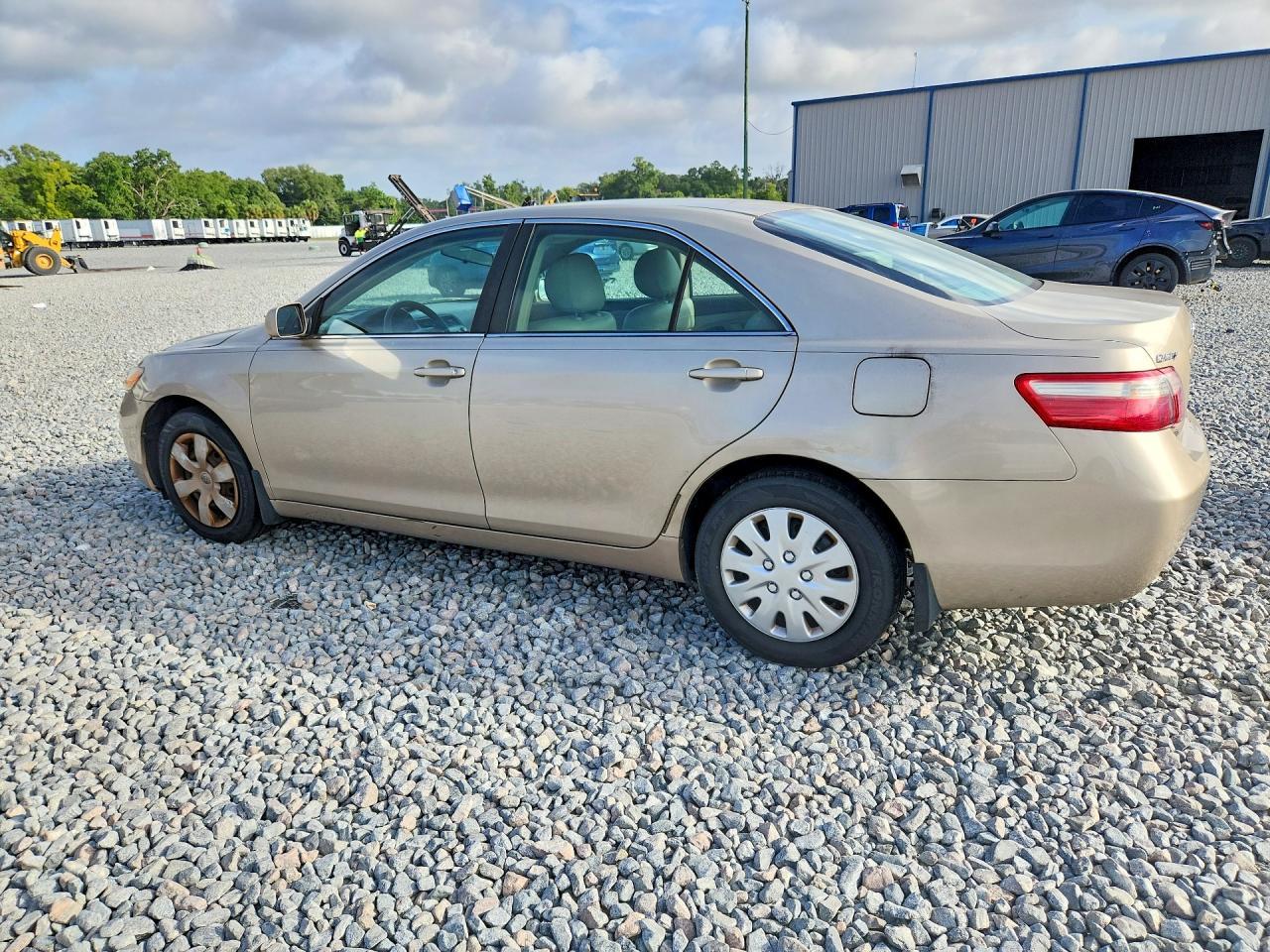 2007 Toyota Camry Le - Фото 2