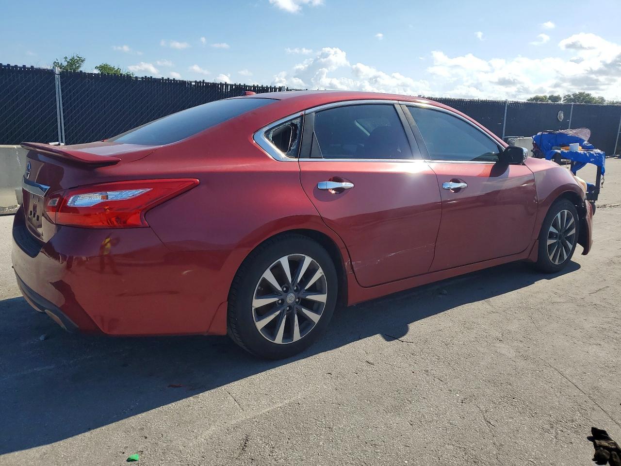 2016 Nissan Altima 2.5 Sv - Image 3