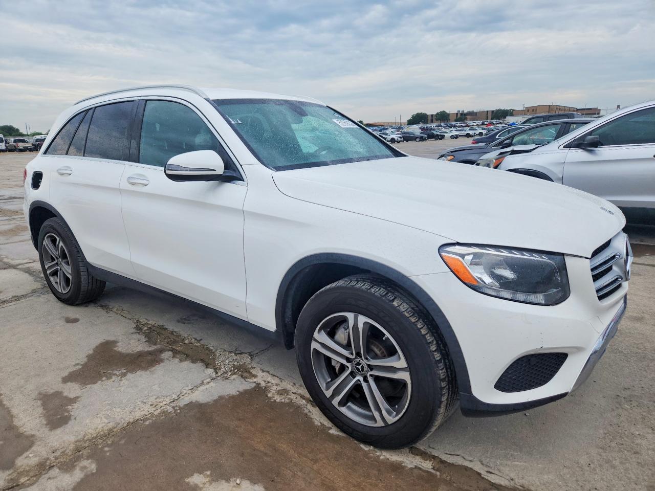2019 Mercedes-Benz Glc 300 - Image 4