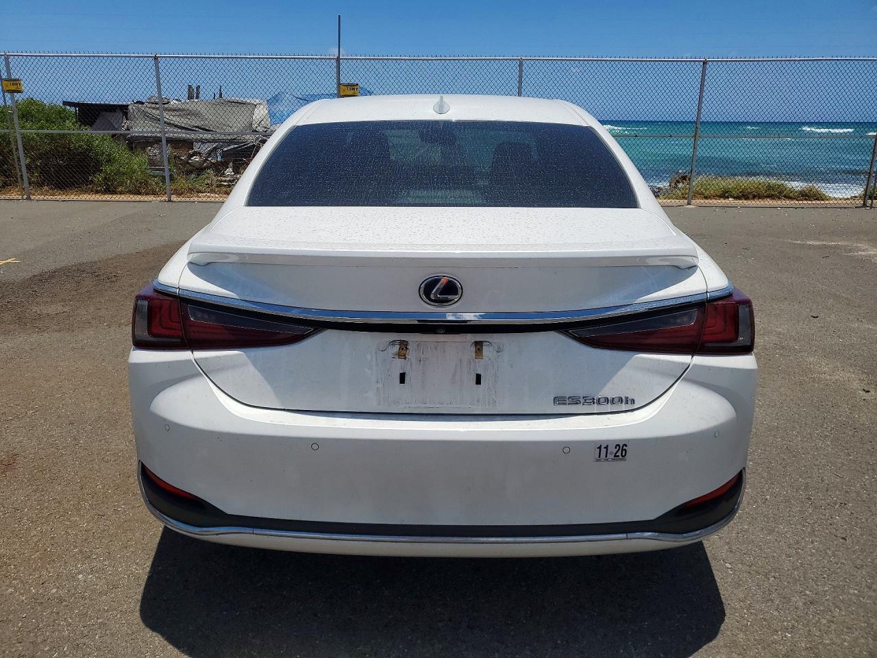 2019 Lexus Es 300H - Фото 6