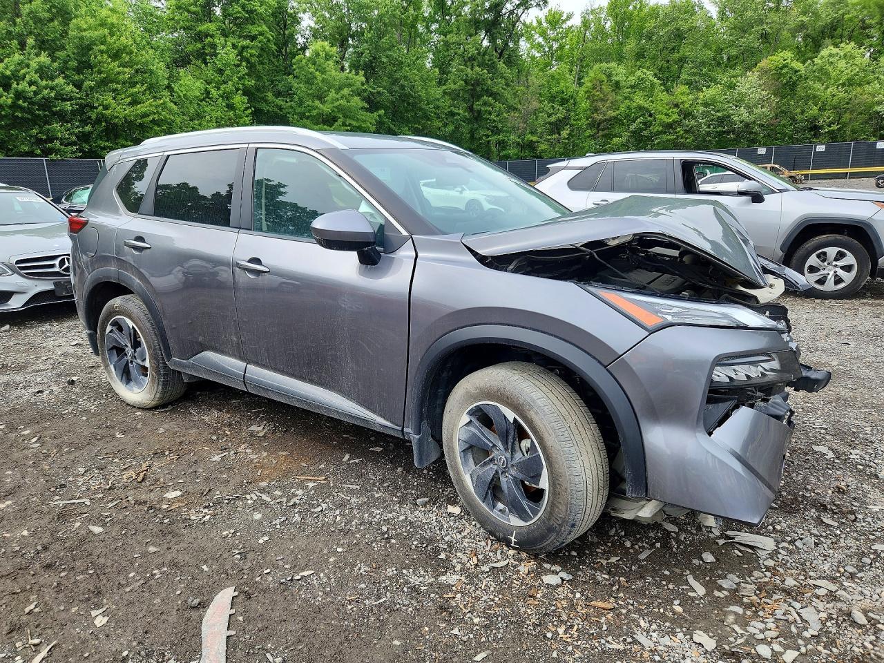 2024 Nissan Rogue Sv - Фото 4